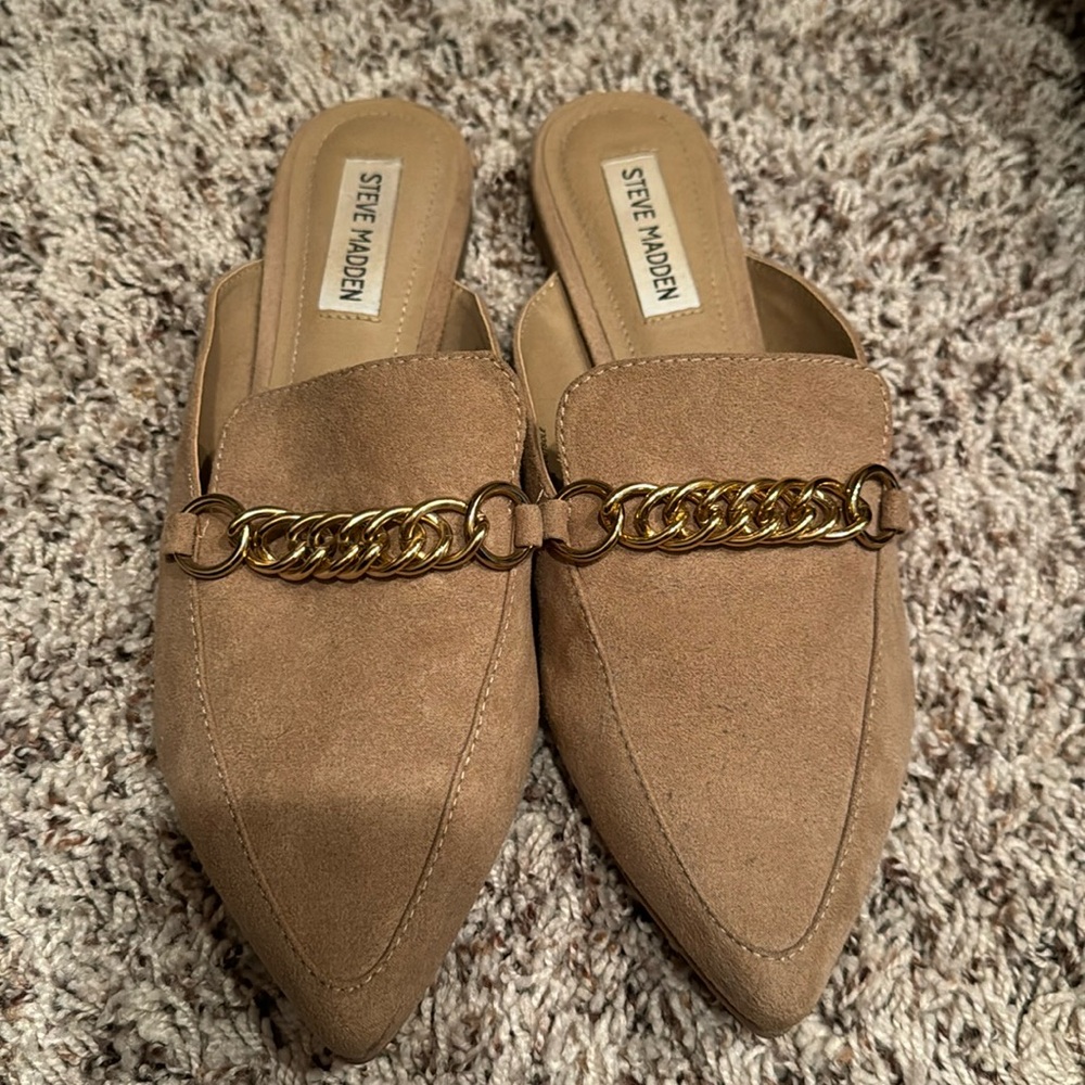 Steve Madden slides